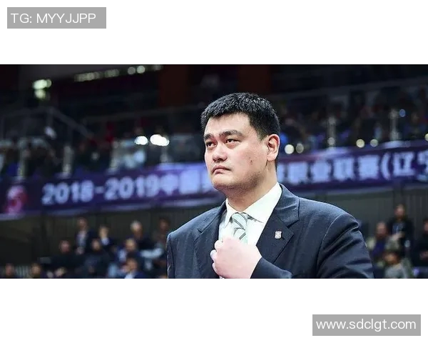 姚明被嘲笑的背后真相揭示了什么样的体育精神与人性思考