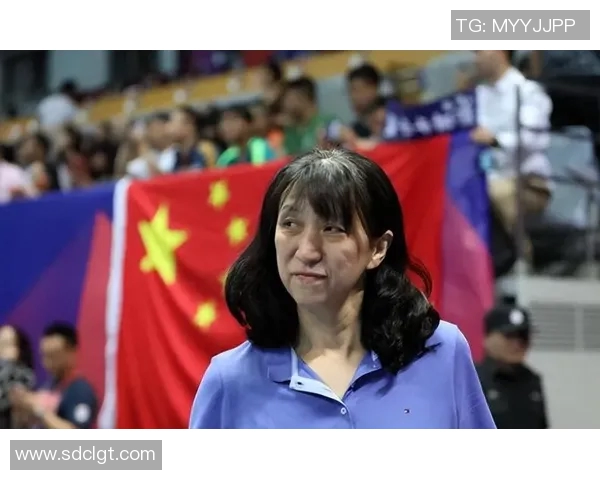 重庆排球队整体表现分析:压制对手与自身失误的双重影响 重庆排球队整体表现分析:压制对手与自身失误的双重影响